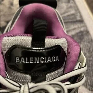 ??- Balenciaga 42 Track Runner Sz 9.5 Shoes | Balenciaga 42 Track Runner Sz 95 | Poshmark main image 2